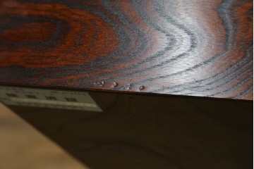 中古　岩谷堂箪笥　前面(欅材)　内部(桐材)　厚手の金具が存在感を放つ衣装箪笥　(R-086385)