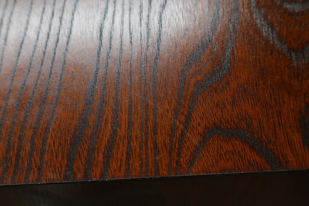 中古　岩谷堂箪笥　前面(欅材)　内部(桐材)　厚手の金具が存在感を放つ衣装箪笥　(R-086385)