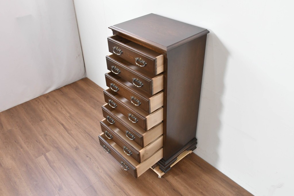 中古　超美品　使用感ほぼなし　横浜クラシック家具　ノックオンウッド(knockonwood)　クラシカルな引手金具のトールチェスト　定価約28万円　(R-086386)