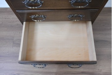 中古　超美品　使用感ほぼなし　横浜クラシック家具　ノックオンウッド(knockonwood)　クラシカルな引手金具のトールチェスト　定価約28万円　(R-086386)