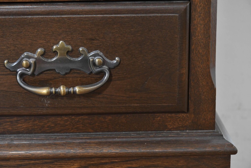 中古　超美品　使用感ほぼなし　横浜クラシック家具　ノックオンウッド(knockonwood)　クラシカルな引手金具のトールチェスト　定価約28万円　(R-086386)