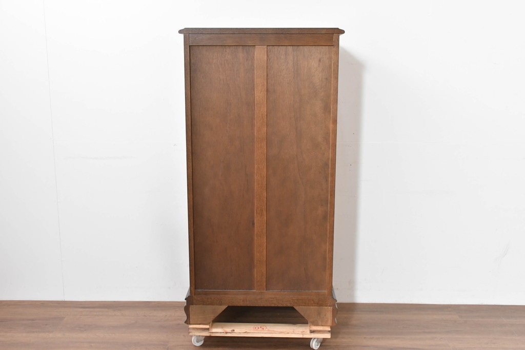 中古　超美品　使用感ほぼなし　横浜クラシック家具　ノックオンウッド(knockonwood)　クラシカルな引手金具のトールチェスト　定価約28万円　(R-086386)