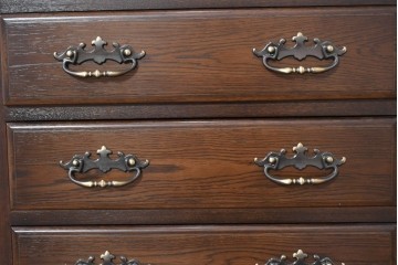 中古　超美品　使用感ほぼなし　横浜クラシック家具　ノックオンウッド(knockonwood)　クラシカルな引手金具のトールチェスト　定価約28万円　(R-086387)