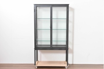 中古　モデルルーム展示品　重量約110kg　高級な逸品!　職人手作りのアイアンフレームが目を引くガラスショーケース　定価約45万円　(R-086390)