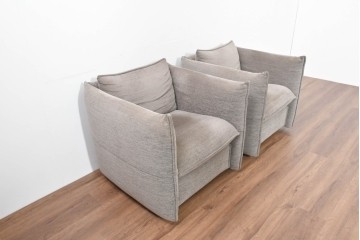 中古　Vitra(ヴィトラ)　Mariposa Club(マリポサ クラブ) 　包み込むようなフォルムの1人掛けアームチェア2脚セット　定価(2脚合計)約84万円　(R-086392)