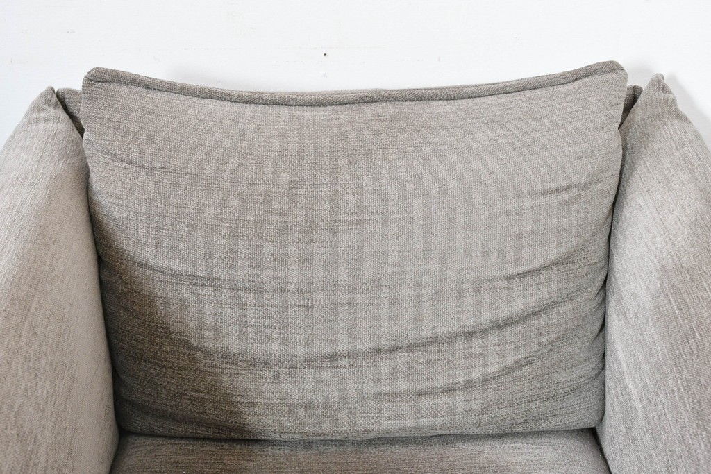 中古　Vitra(ヴィトラ)　Mariposa Club(マリポサ クラブ) 　包み込むようなフォルムの1人掛けアームチェア2脚セット　定価(2脚合計)約84万円　(R-086392)