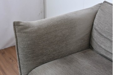 中古　Vitra(ヴィトラ)　Mariposa Club(マリポサ クラブ) 　包み込むようなフォルムの1人掛けアームチェア2脚セット　定価(2脚合計)約84万円　(R-086392)