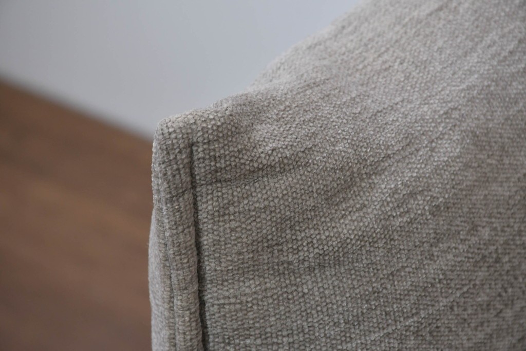 中古　Vitra(ヴィトラ)　Mariposa Club(マリポサ クラブ) 　包み込むようなフォルムの1人掛けアームチェア2脚セット　定価(2脚合計)約84万円　(R-086392)