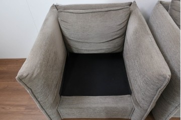 中古　Vitra(ヴィトラ)　Mariposa Club(マリポサ クラブ) 　包み込むようなフォルムの1人掛けアームチェア2脚セット　定価(2脚合計)約84万円　(R-086392)