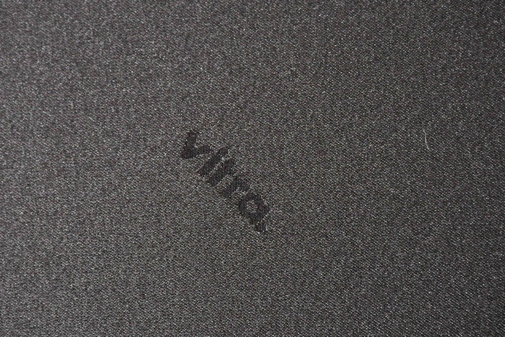 中古　Vitra(ヴィトラ)　Mariposa Club(マリポサ クラブ) 　包み込むようなフォルムの1人掛けアームチェア2脚セット　定価(2脚合計)約84万円　(R-086392)