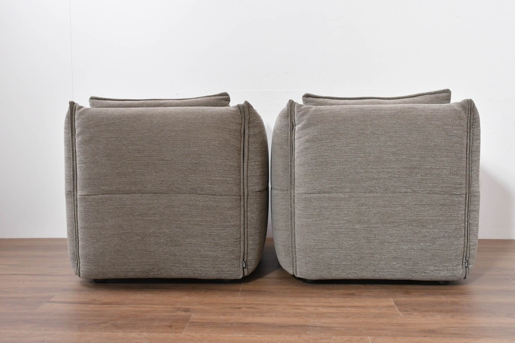 中古　Vitra(ヴィトラ)　Mariposa Club(マリポサ クラブ) 　包み込むようなフォルムの1人掛けアームチェア2脚セット　定価(2脚合計)約84万円　(R-086392)