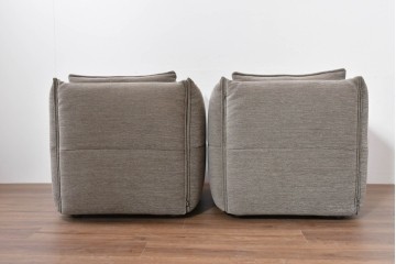 中古　Vitra(ヴィトラ)　Mariposa Club(マリポサ クラブ) 　包み込むようなフォルムの1人掛けアームチェア2脚セット　定価(2脚合計)約84万円　(R-086392)