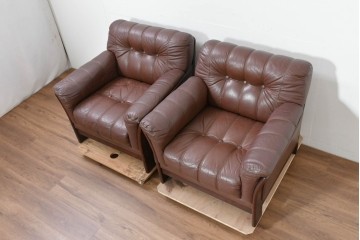 和製ヴィンテージ　maruni(マルニ木工)　希少　オールドマルニ　ボタン留めキルティングが上品な本革1Pソファ2脚セット　(R-086397)