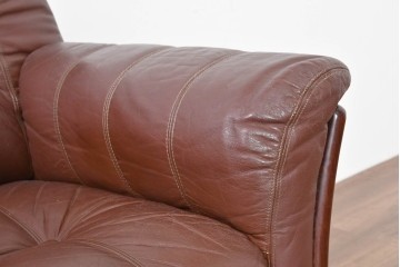 和製ヴィンテージ　maruni(マルニ木工)　希少　オールドマルニ　ボタン留めキルティングが上品な本革1Pソファ2脚セット　(R-086397)