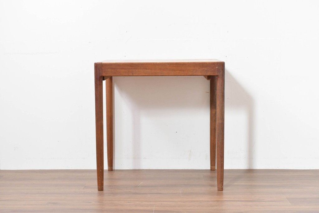 和製ヴィンテージ　激レア!　青林製作所　Tiffany(ティファニー)　チーク無垢材　希少な小型サイズのエクステンションテーブル　(R-086398)