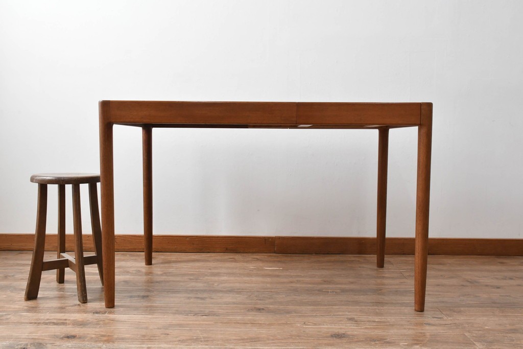 和製ヴィンテージ　激レア!　青林製作所　Tiffany(ティファニー)　チーク無垢材　希少な小型サイズのエクステンションテーブル　(R-086398)