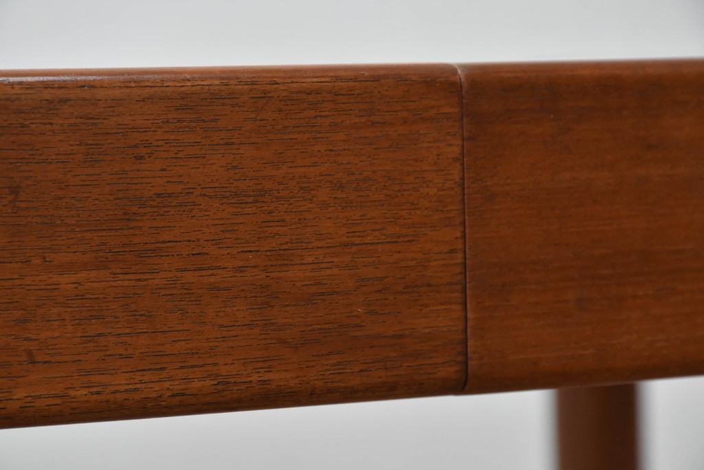 和製ヴィンテージ　激レア!　青林製作所　Tiffany(ティファニー)　チーク無垢材　希少な小型サイズのエクステンションテーブル　(R-086398)