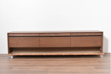 中古　美品　カリモク家具(karimoku)　Chitano(チターノ)　ウォールナット材　すっきりとした横長フォルムのテレビボード　定価約16万円　(R-086399)