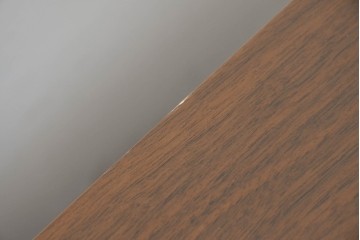 中古　美品　カリモク家具(karimoku)　Chitano(チターノ)　ウォールナット材　すっきりとした横長フォルムのテレビボード　定価約16万円　(R-086399)