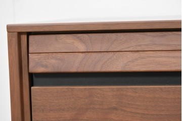 中古　美品　カリモク家具(karimoku)　Chitano(チターノ)　ウォールナット材　すっきりとした横長フォルムのテレビボード　定価約16万円　(R-086399)