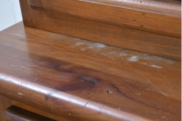 中古　美品　ACTUS(アクタス)取り扱い　バレンシアシリーズ　パイン材　花柄タイルが可愛らしいカップボード　(R-086402)