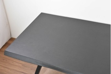 中古　超美品　モデルルーム展示品　希少な廃番品　calligaris(カリガリス)　フォルムの美しいジャングルダイニングテーブル　定価約42万円　(R-086403)