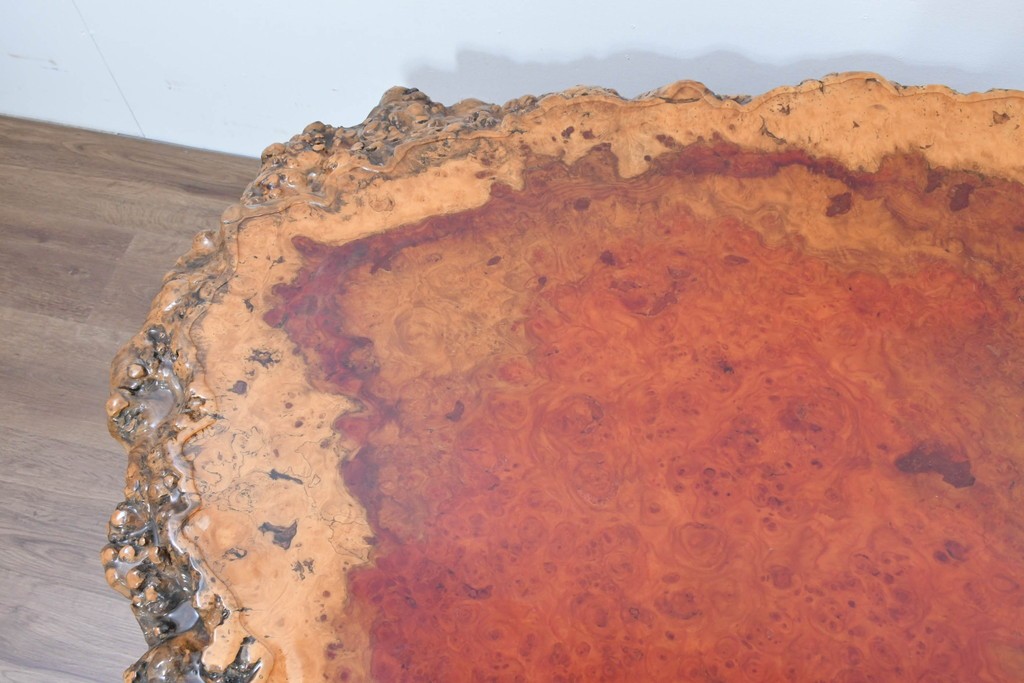 和製ヴィンテージ　花梨(カリン)材　天板の鳥眼杢と自然な輪郭が魅力の座卓　(R-086404)