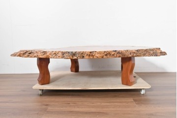 和製ヴィンテージ　花梨(カリン)材　天板の鳥眼杢と自然な輪郭が魅力の座卓　(R-086404)