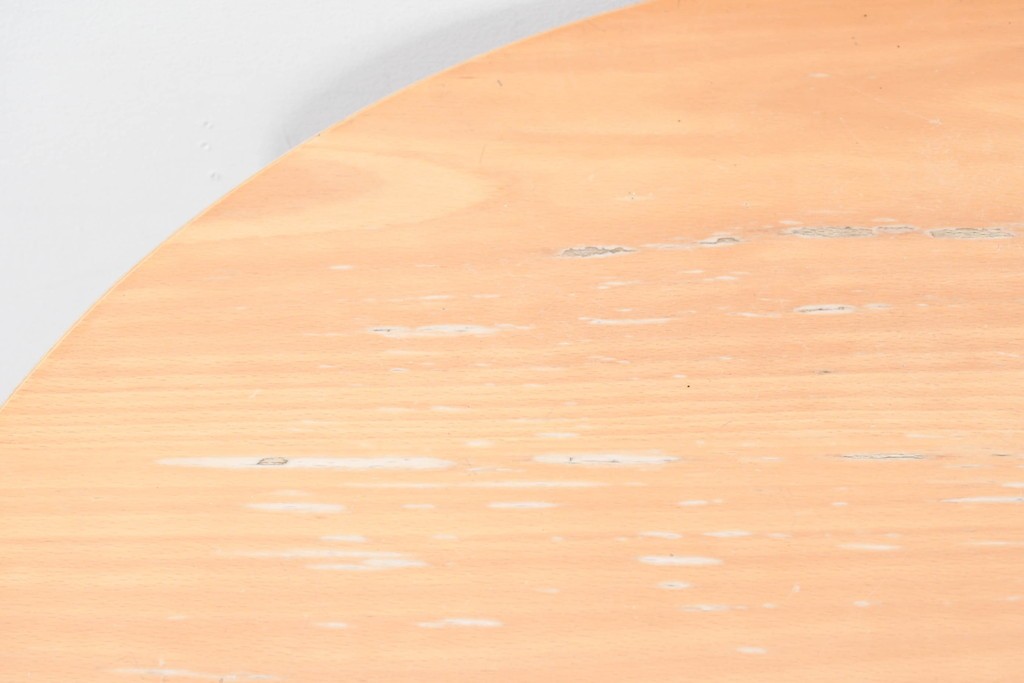 デンマークヴィンテージ　FRITZ HANSEN(フリッツハンセン)　数学的曲線でデザインされたスーパー円テーブル　現行定価約34万円　(R-086406)