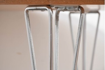 デンマークヴィンテージ　FRITZ HANSEN(フリッツハンセン)　数学的曲線でデザインされたスーパー円テーブル　現行定価約34万円　(R-086406)