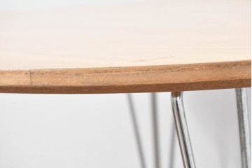 デンマークヴィンテージ　FRITZ HANSEN(フリッツハンセン)　数学的曲線でデザインされたスーパー円テーブル　現行定価約34万円　(R-086406)