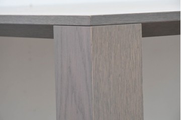 中古　超美品　モデルルーム展示品　arflex(アルフレックス)　AURORA(アウロラ)　グレートーンの木目がモダンなダイニングテーブル　定価約26万円　(R-086407)