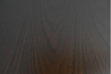 中古　美品　カリモク家具(karimoku)　COLONIAL(コロニアル)シリーズ　挽き物脚の丸型ダイニングテーブル　(R-086408)