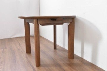 中古　希少な廃番品　maruni(マルニ木工)　オールドマルニ　角の取れたフォルムが魅力のエクステンションラウンドテーブル　(R-086409)