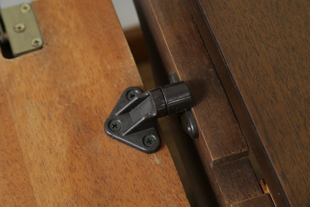 中古　希少な廃番品　maruni(マルニ木工)　オールドマルニ　角の取れたフォルムが魅力のエクステンションラウンドテーブル　(R-086409)