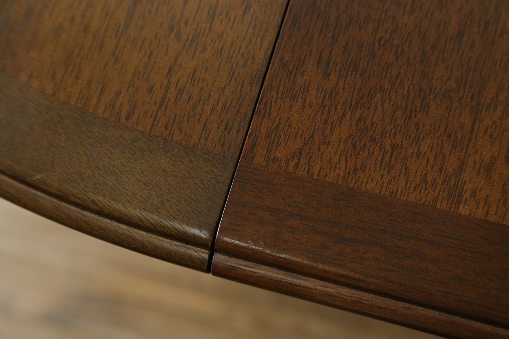 中古　希少な廃番品　maruni(マルニ木工)　オールドマルニ　角の取れたフォルムが魅力のエクステンションラウンドテーブル　(R-086409)