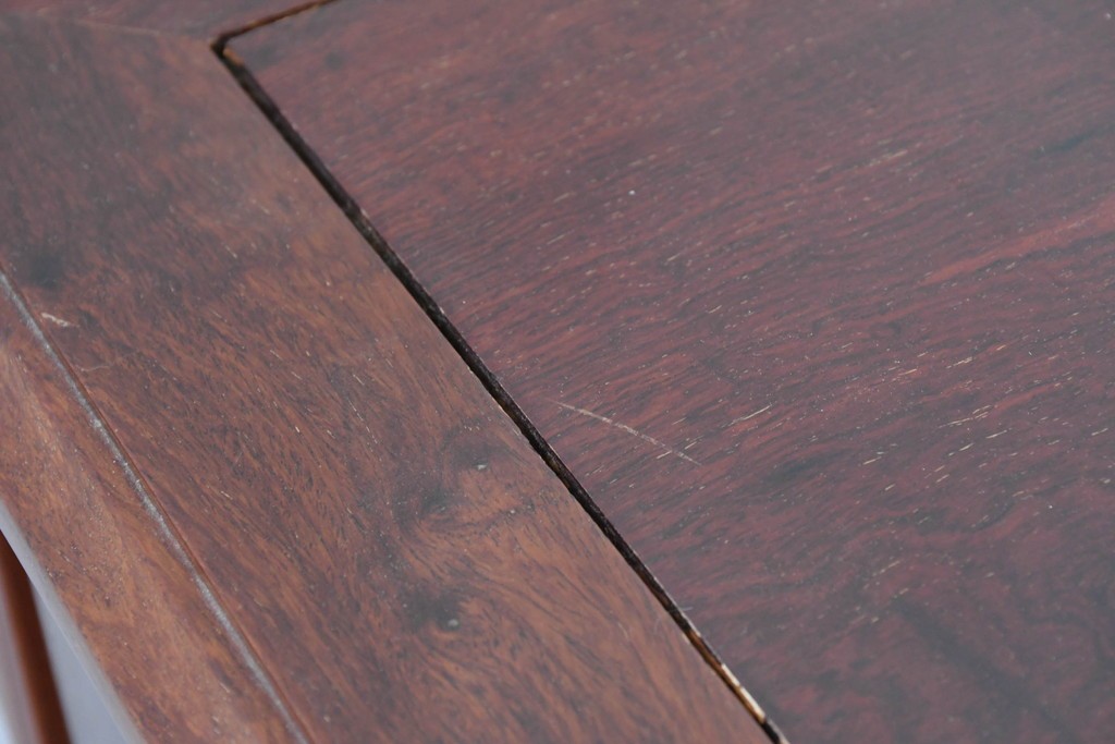 和製ヴィンテージ　花梨(カリン)材　艶やかな表面仕上げの猫脚チェスト　(R-086410)