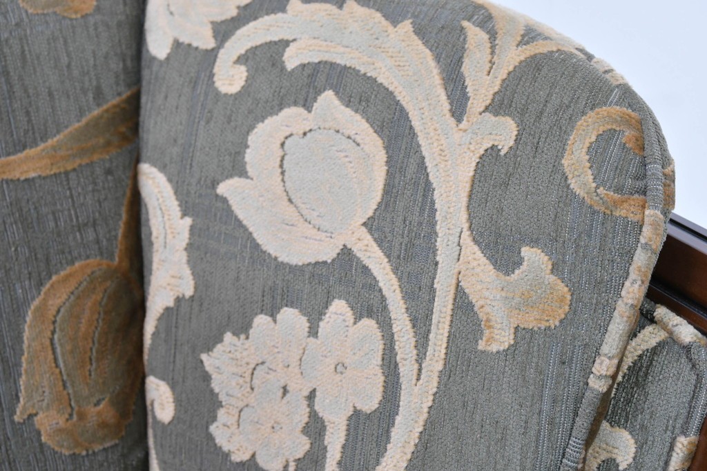 中古　maruni(マルニ木工)　地中海ロイヤルシリーズ(ROYAL)　シャルル　上品なジャガード織りのラウンジチェア　定価約30万円　(R-086412)