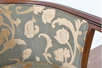 中古　maruni(マルニ木工)　地中海ロイヤルシリーズ(ROYAL)　シャルル　上品なジャガード織りのラウンジチェア　定価約30万円　(R-086412)