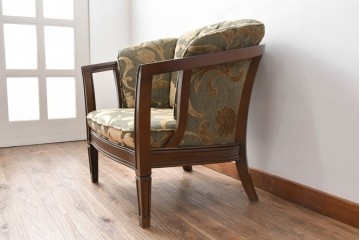 中古　maruni(マルニ木工)　地中海ロイヤルシリーズ(ROYAL)　シャルル　上品なジャガード織りのラウンジチェア　定価約30万円　(R-086412)