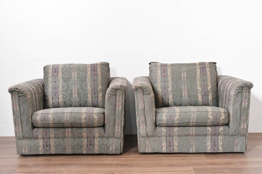 中古　maruni(マルニ木工)　地中海ロイヤルシリーズ(ROYAL)　ロベール　クラシカルなジャガード織りの1人掛けアームソファ2脚セット　現行定価(2脚合計)約62万円　(R-086413)