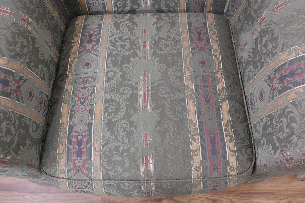 中古　maruni(マルニ木工)　地中海ロイヤルシリーズ(ROYAL)　ロベール　クラシカルなジャガード織りの1人掛けアームソファ2脚セット　現行定価(2脚合計)約62万円　(R-086413)