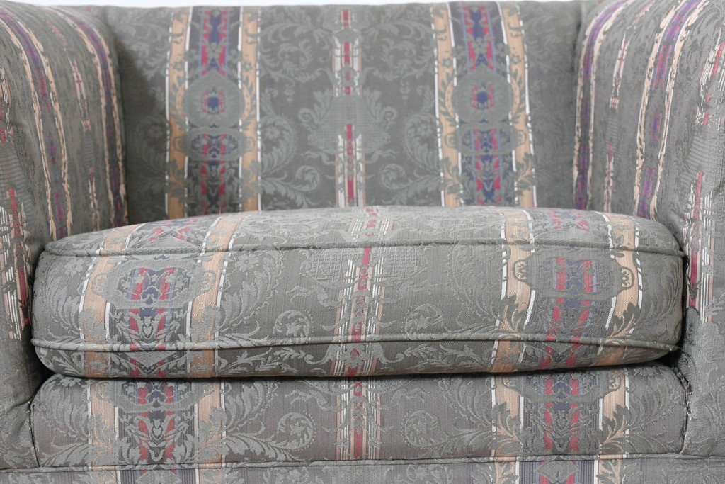 中古　maruni(マルニ木工)　地中海ロイヤルシリーズ(ROYAL)　ロベール　クラシカルなジャガード織りの1人掛けアームソファ2脚セット　現行定価(2脚合計)約62万円　(R-086413)