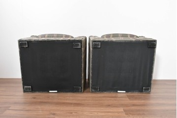 中古　maruni(マルニ木工)　地中海ロイヤルシリーズ(ROYAL)　ロベール　クラシカルなジャガード織りの1人掛けアームソファ2脚セット　現行定価(2脚合計)約62万円　(R-086413)