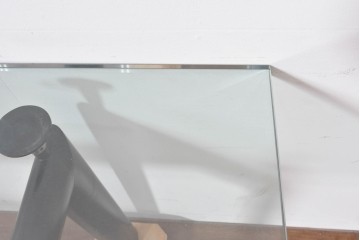 中古　美品　Cassina(カッシーナ)　LC6　スタイリッシュなガラストップのダイニングテーブル　定価約110万円　(R-086414)