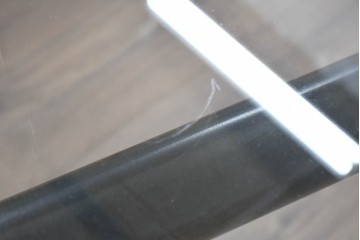 中古　美品　Cassina(カッシーナ)　LC6　スタイリッシュなガラストップのダイニングテーブル　定価約110万円　(R-086414)