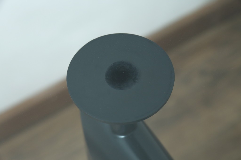 中古　美品　Cassina(カッシーナ)　LC6　スタイリッシュなガラストップのダイニングテーブル　定価約110万円　(R-086414)