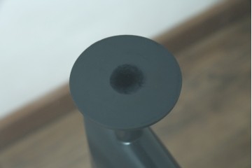 中古　美品　Cassina(カッシーナ)　LC6　スタイリッシュなガラストップのダイニングテーブル　定価約110万円　(R-086414)