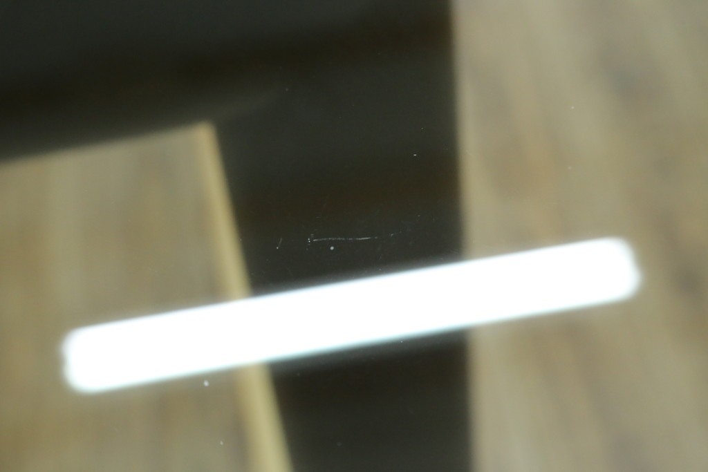 中古　美品　Cassina(カッシーナ)　LC6　スタイリッシュなガラストップのダイニングテーブル　定価約110万円　(R-086414)