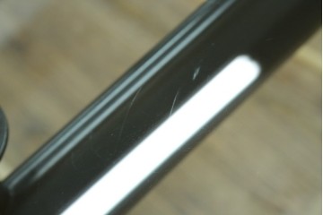 中古　美品　Cassina(カッシーナ)　LC6　スタイリッシュなガラストップのダイニングテーブル　定価約110万円　(R-086414)